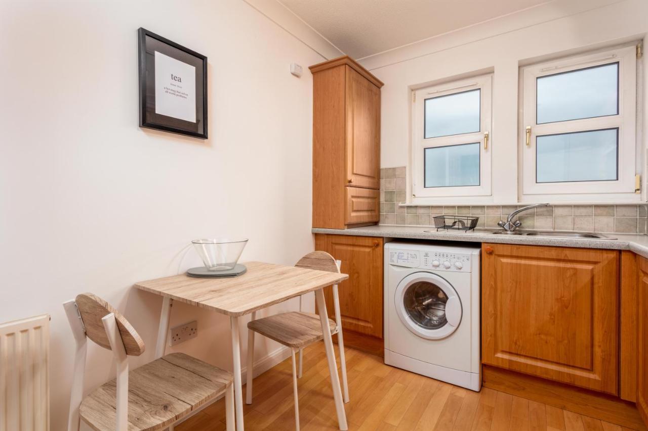 Millbrae Residence - Donnini Apartments Ayr Esterno foto